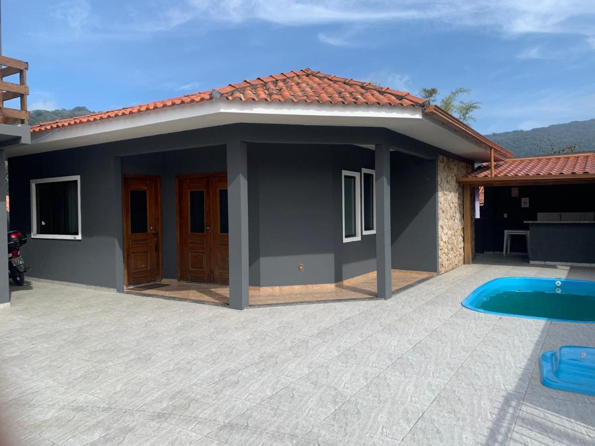 Vila Casa De Temporada No Sul Da Ilha Com Piscina Florianópolis Exteriér fotografie