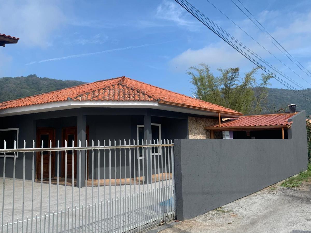 Vila Casa De Temporada No Sul Da Ilha Com Piscina Florianópolis Exteriér fotografie